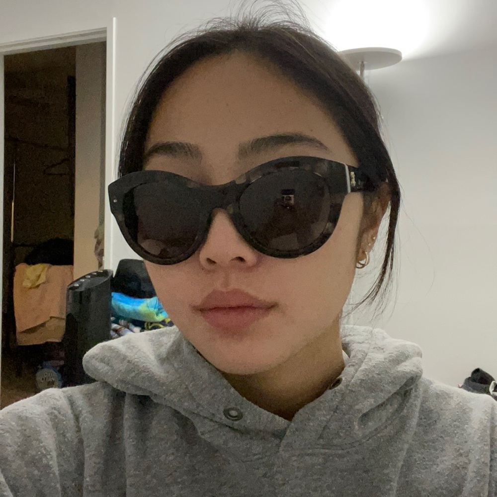 CHANEL Tortoiseshell Round Sunglasses with Dark Brown Lenses - Picture 8 of 9